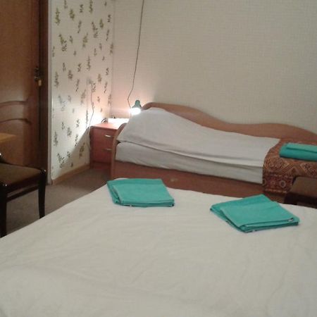 Viesu Maja Ezerkalns Otel Krāslava Dış mekan fotoğraf
